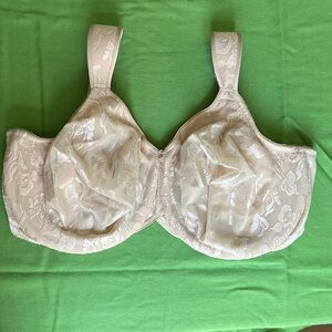 NEVER WORN Wacoal Awareness Full Figure Underwire Cream Lace Bra 38H